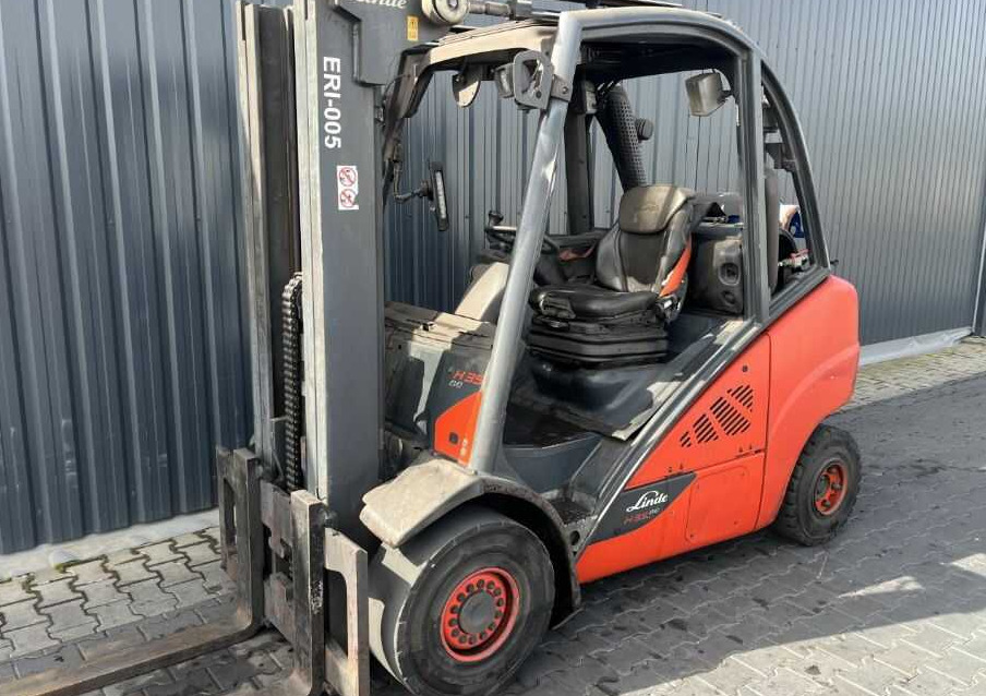 Linde H35T-02 - Xe nâng gas: hình 1 Linde H35T-02 - Xe nâng gas: hình 1