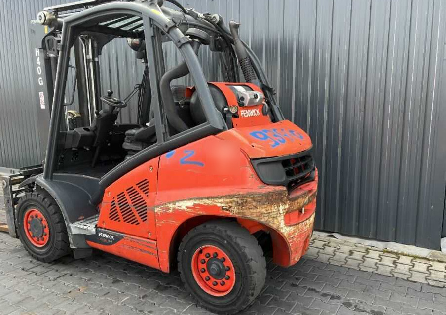Linde H40T-02 - Xe nâng gas: hình 3 Linde H40T-02 - Xe nâng gas: hình 3