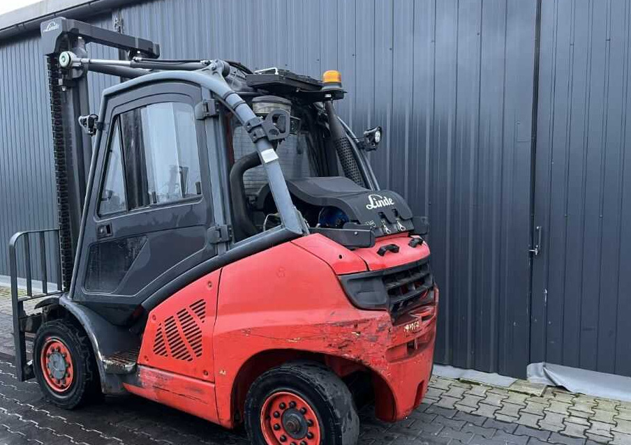 Linde H40T-02 - Xe nâng gas: hình 3 Linde H40T-02 - Xe nâng gas: hình 3