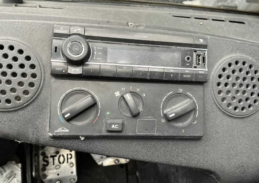 Linde H40T-02 - Xe nâng gas: hình 5 Linde H40T-02 - Xe nâng gas: hình 5