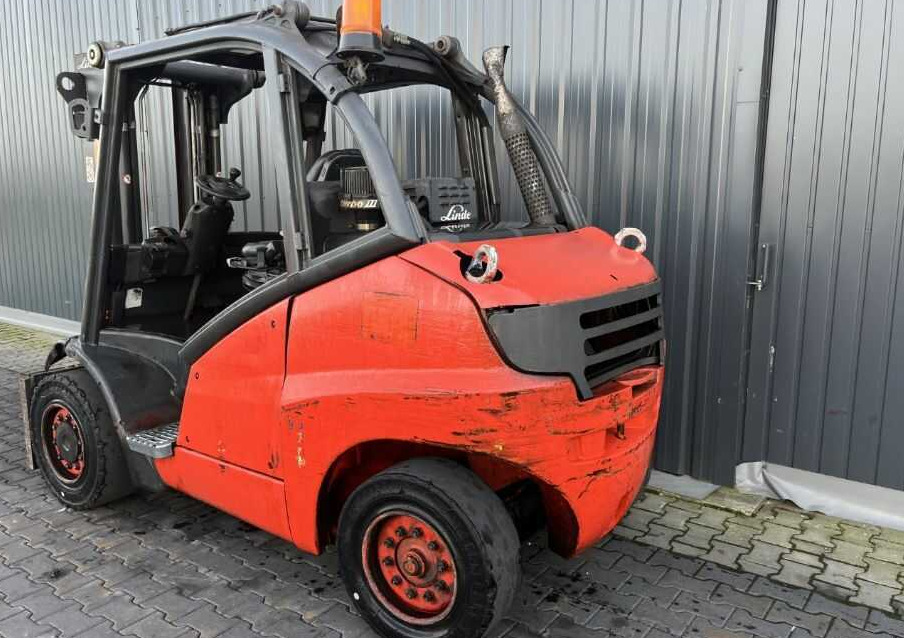Linde H45D - Xe nâng diesel: hình 3 Linde H45D - Xe nâng diesel: hình 3