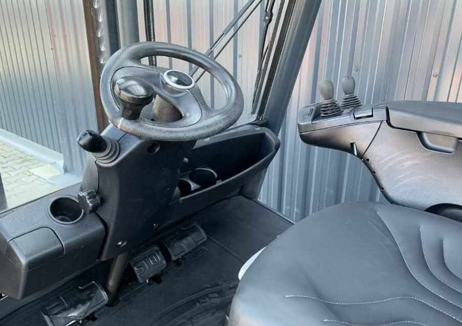 Linde H50T-02 - Xe nâng gas: hình 2 Linde H50T-02 - Xe nâng gas: hình 2