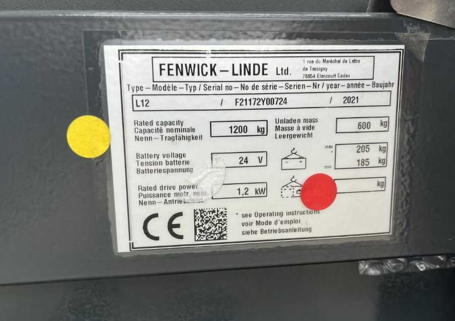 Linde L12 - Máy xếp chồng: hình 4 Linde L12 - Máy xếp chồng: hình 4