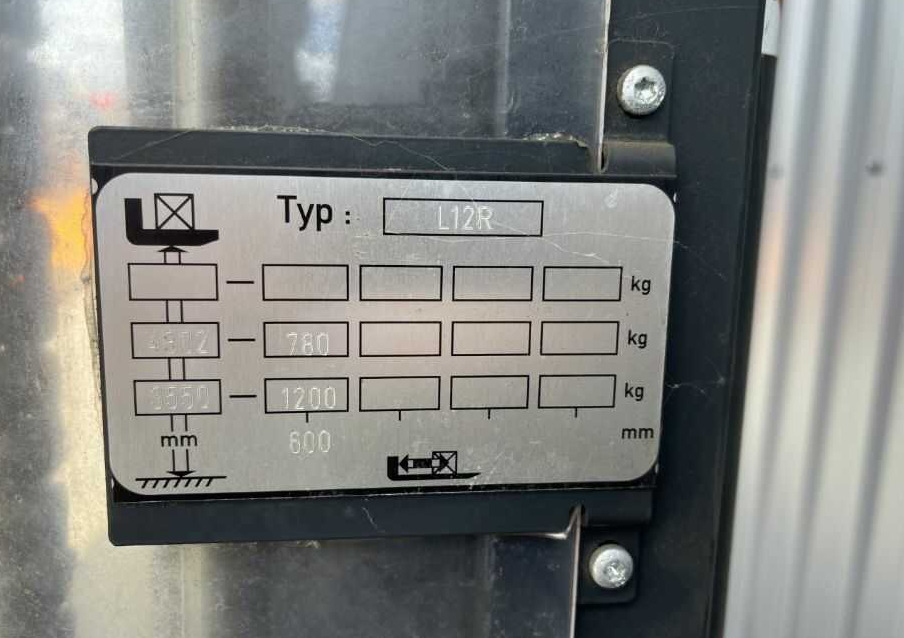 Linde L12R - Máy xếp chồng: hình 5 Linde L12R - Máy xếp chồng: hình 5
