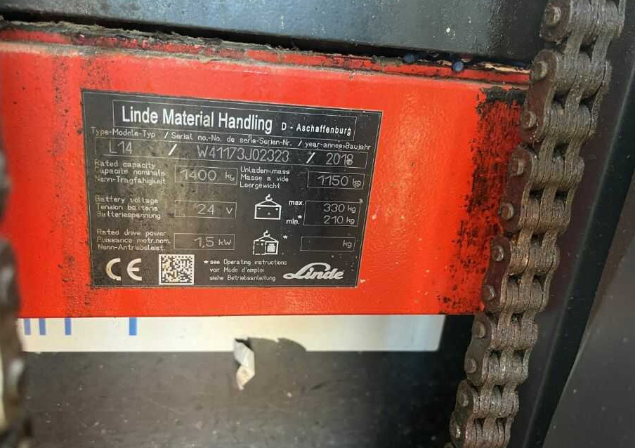 Linde L14 - Máy xếp chồng: hình 4 Linde L14 - Máy xếp chồng: hình 4