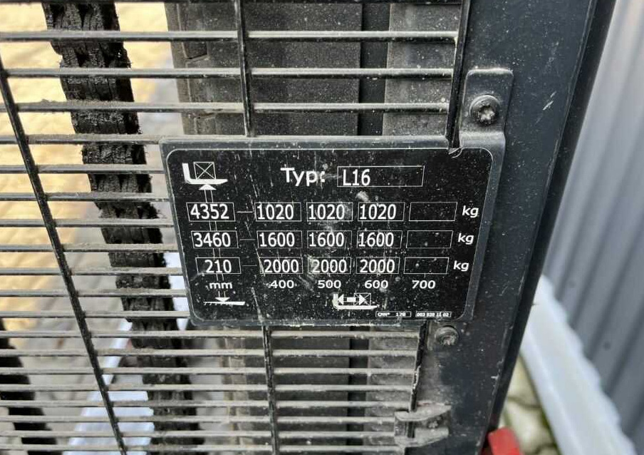 Linde L16 - Máy xếp chồng: hình 5 Linde L16 - Máy xếp chồng: hình 5