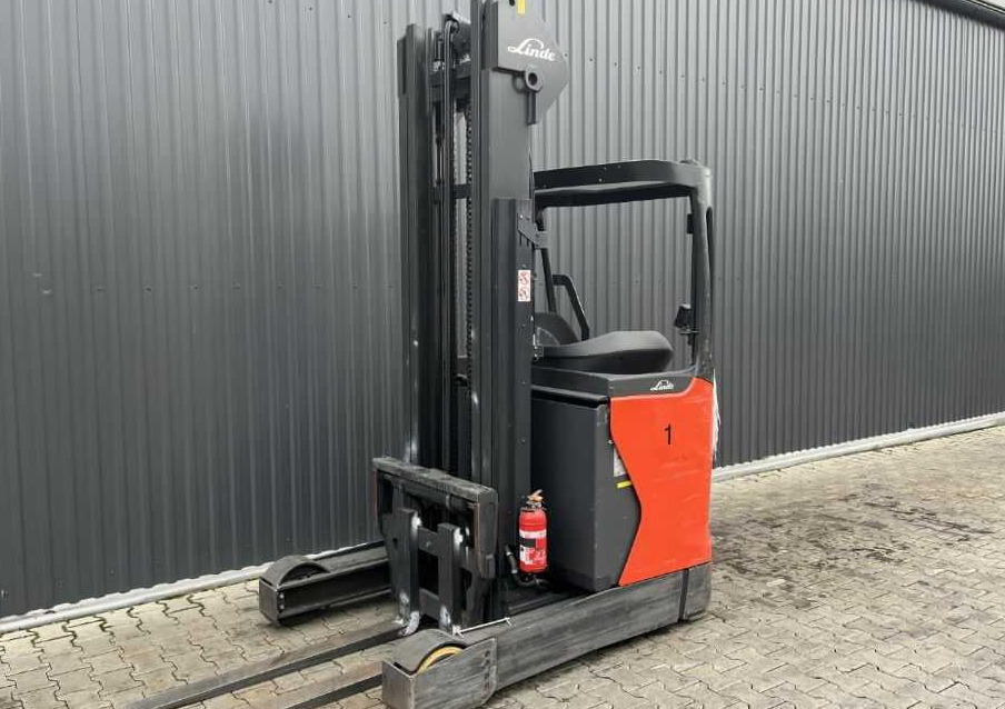 Linde R16-01 - Xe tải tiếp cận: hình 1 Linde R16-01 - Xe tải tiếp cận: hình 1