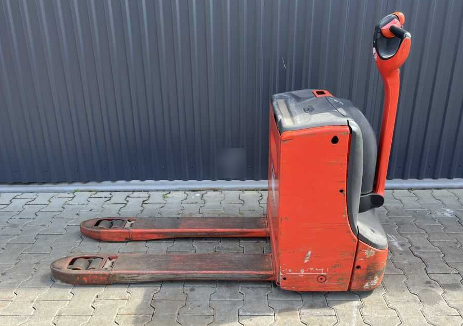 Linde T16 - Xe tải nâng pallet: hình 2 Linde T16 - Xe tải nâng pallet: hình 2