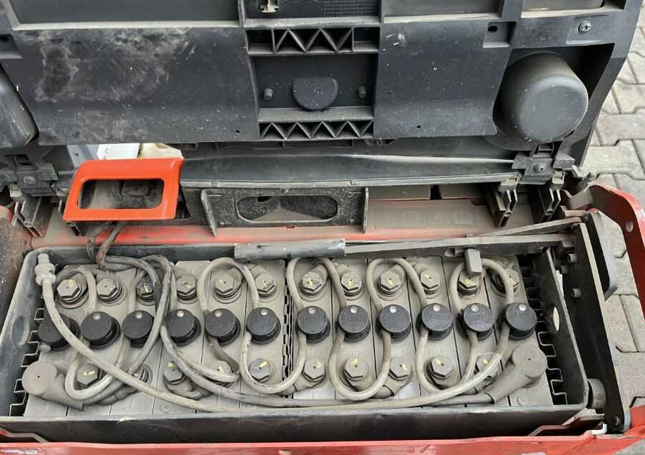 Linde T18 - Xe tải nâng pallet: hình 5 Linde T18 - Xe tải nâng pallet: hình 5