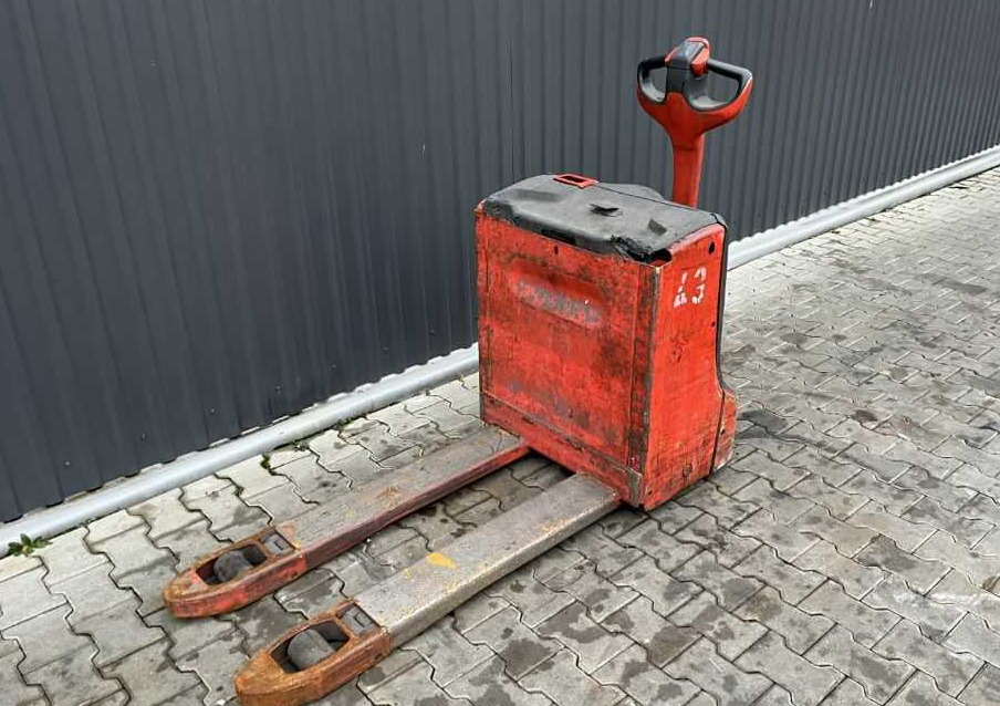Linde T20 - Xe tải nâng pallet: hình 5 Linde T20 - Xe tải nâng pallet: hình 5