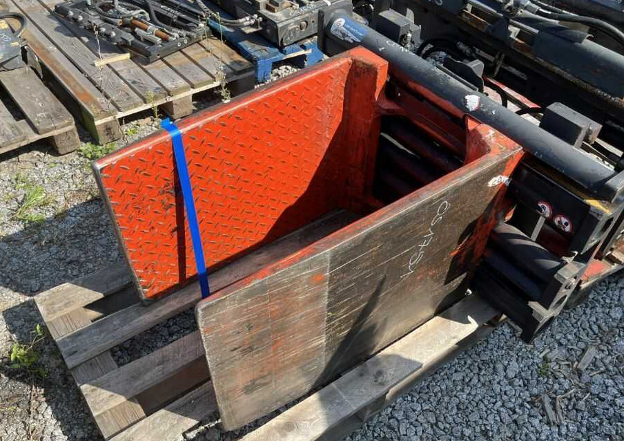 Little Giant BC20XS-EA SP - Ngàm kẹp cho Xe nâng: hình 1 Little Giant BC20XS-EA SP - Ngàm kẹp cho Xe nâng: hình 1