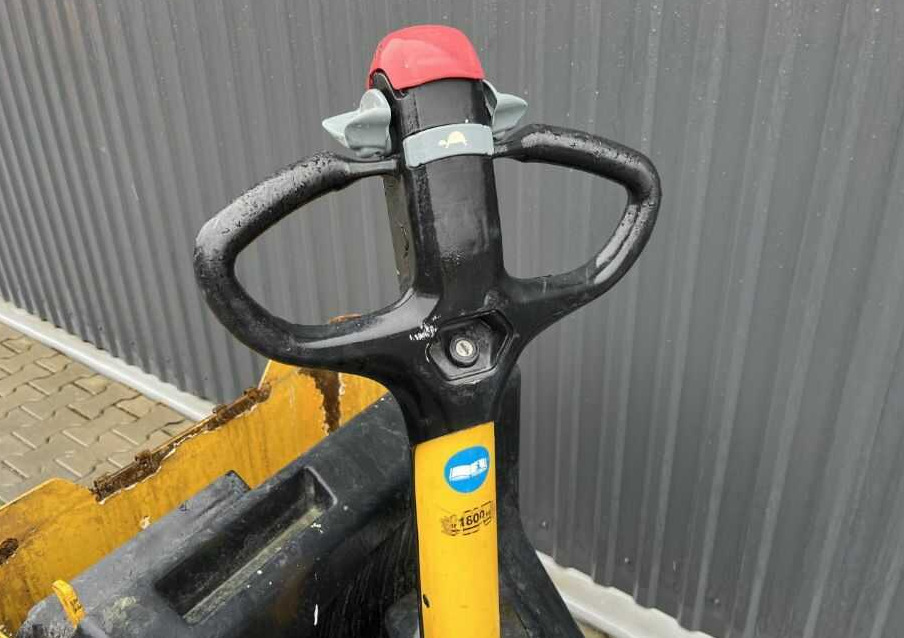 OM TL1812 - Xe tải nâng pallet: hình 5 OM TL1812 - Xe tải nâng pallet: hình 5