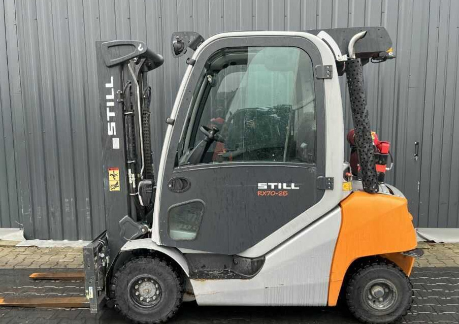 Still RX70-25 - Xe nâng diesel: hình 2 Still RX70-25 - Xe nâng diesel: hình 2