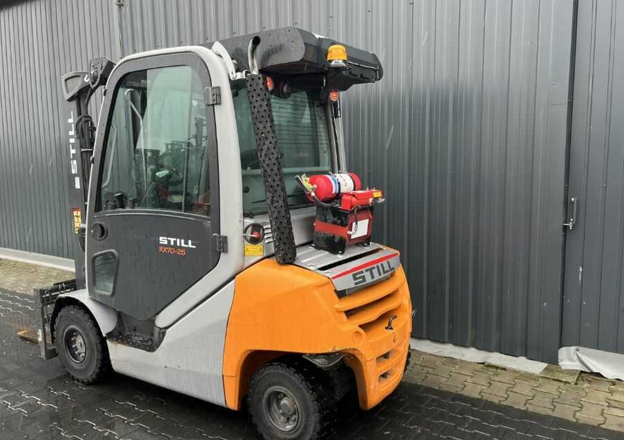 Still RX70-25 - Xe nâng diesel: hình 3 Still RX70-25 - Xe nâng diesel: hình 3