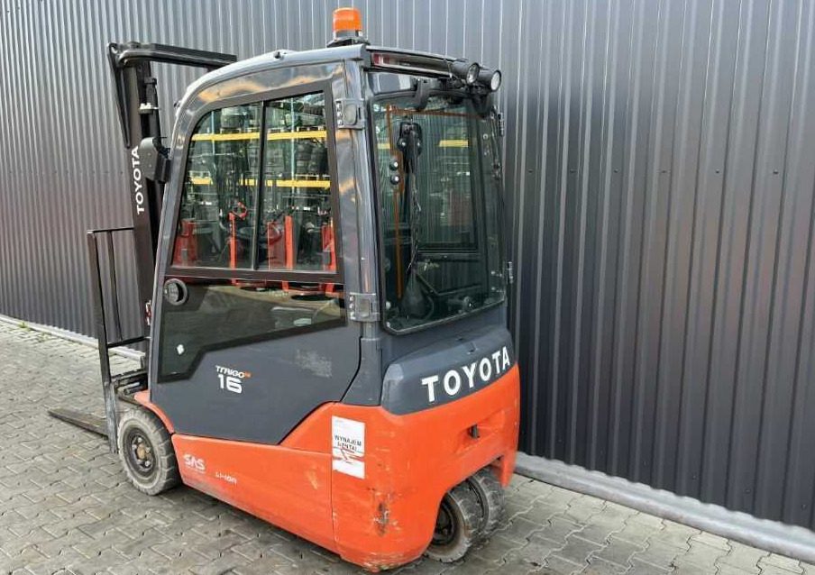Toyota 8FBE16T - Xe nâng điện: hình 3 Toyota 8FBE16T - Xe nâng điện: hình 3