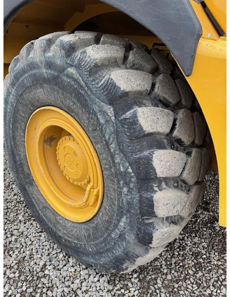 BELL B30E - Máy xới đất vườn: hình 2 BELL B30E - Máy xới đất vườn: hình 2