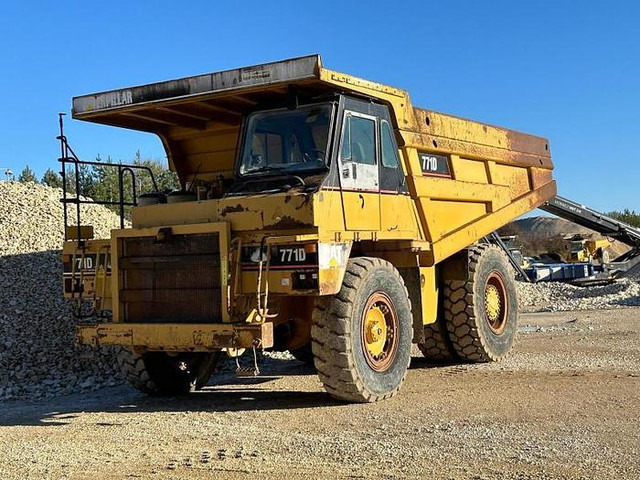 Caterpillar 771D - Xe ben đổ: hình 3 Caterpillar 771D - Xe ben đổ: hình 3