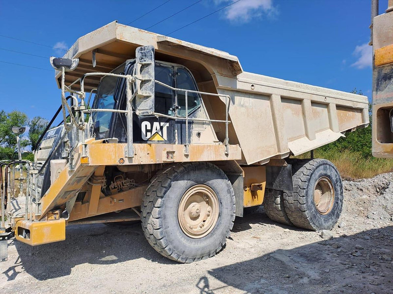 Caterpillar 775F - Xe ben đổ: hình 3 Caterpillar 775F - Xe ben đổ: hình 3