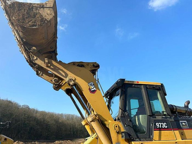 Caterpillar 973C - Máy xúc lật bánh xích: hình 3 Caterpillar 973C - Máy xúc lật bánh xích: hình 3