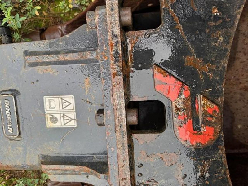 Doosan HB08 - Búa thủy lực: hình 5 Doosan HB08 - Búa thủy lực: hình 5