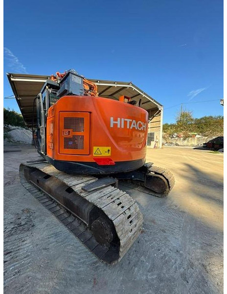 Hitachi ZX225USLC-6 - Máy xúc: hình 1 Hitachi ZX225USLC-6 - Máy xúc: hình 1