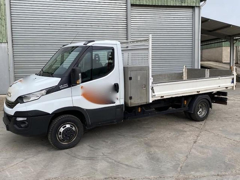 Iveco 35C18 - Xe ben: hình 3 Iveco 35C18 - Xe ben: hình 3