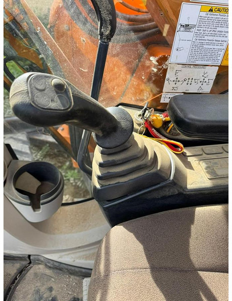 Kobelco SK75 - Máy xúc mini: hình 5 Kobelco SK75 - Máy xúc mini: hình 5