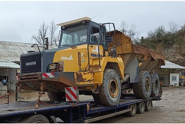 Komatsu HM300-2 - Xe ben đổ: hình 1 Komatsu HM300-2 - Xe ben đổ: hình 1