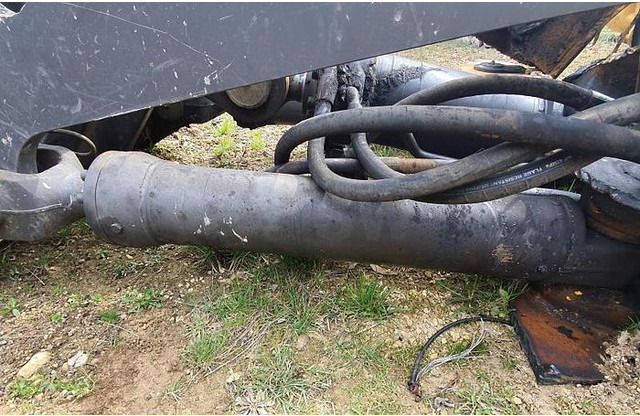 Volvo 150H - - Máy móc xây dựng: hình 4 Volvo 150H - - Máy móc xây dựng: hình 4