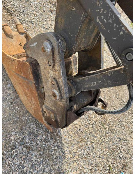 Mecalac 6MCR - Máy xúc bánh xích: hình 5 Mecalac 6MCR - Máy xúc bánh xích: hình 5