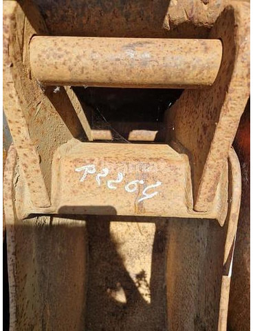 Volvo S40W - - Gầu: hình 3 Volvo S40W - - Gầu: hình 3