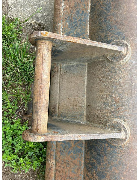 Volvo S60 - Gầu: hình 3 Volvo S60 - Gầu: hình 3