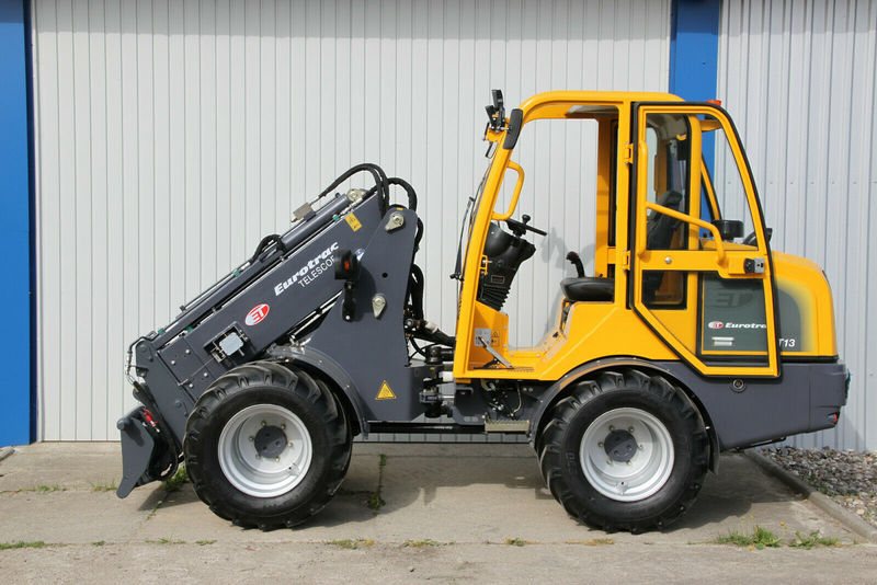 Eurotrac T 13 Teleskop Radlader Hoflader - Máy xúc lật bánh lốp kính thiên văn: hình 2 Eurotrac T 13 Teleskop Radlader Hoflader - Máy xúc lật bánh lốp kính thiên văn: hình 2