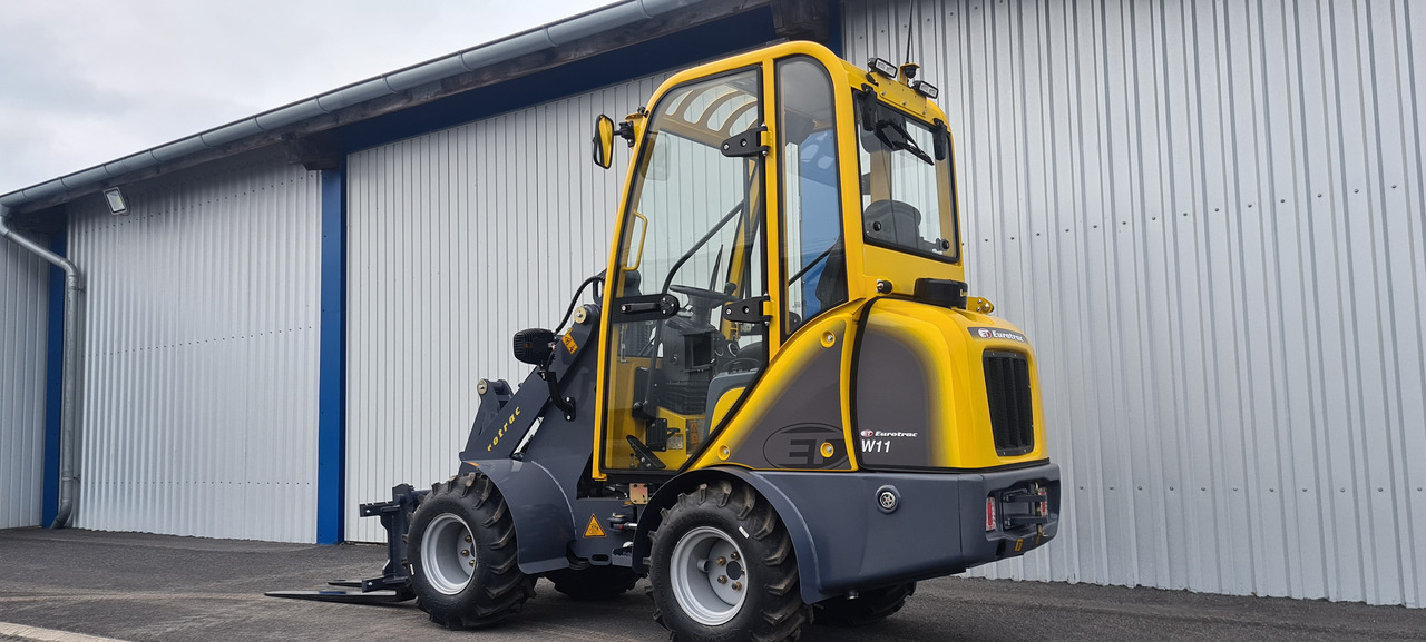 Eurotrac W11 Radlader Hoflader - Máy xúc lật mini gấp khúc: hình 2 Eurotrac W11 Radlader Hoflader - Máy xúc lật mini gấp khúc: hình 2
