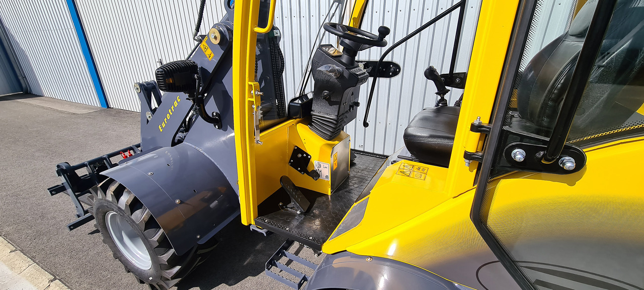 Eurotrac W12 Radlader Hoflader - Máy xúc lật mini gấp khúc: hình 4 Eurotrac W12 Radlader Hoflader - Máy xúc lật mini gấp khúc: hình 4