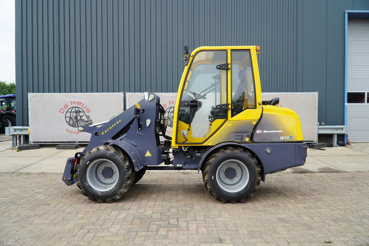 Eurotrac W13 Radlader Hoflader - Máy xúc lật mini gấp khúc: hình 3 Eurotrac W13 Radlader Hoflader - Máy xúc lật mini gấp khúc: hình 3