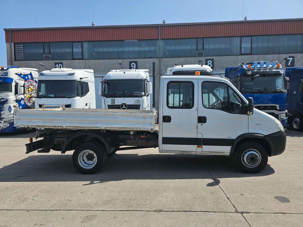 Iveco DAILY * DREISEITENKIPPER * MEILER * STANDHZ - Xe ben nhỏ, Xe tải van: hình 4 Iveco DAILY * DREISEITENKIPPER * MEILER * STANDHZ - Xe ben nhỏ, Xe tải van: hình 4