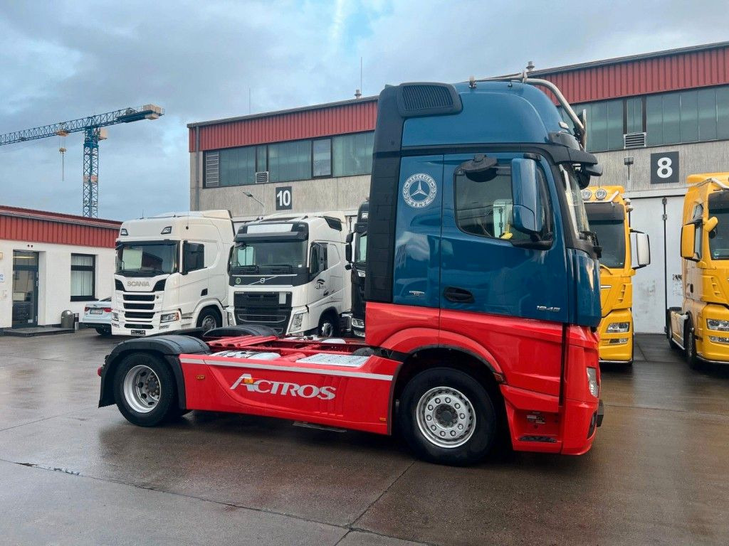 Mercedes-Benz ACTROS 1845 GIGASPACE * AUTOTRANSPORTER * - Xe tải chuyên chở tự động: hình 4 Mercedes-Benz ACTROS 1845 GIGASPACE * AUTOTRANSPORTER * - Xe tải chuyên chở tự động: hình 4