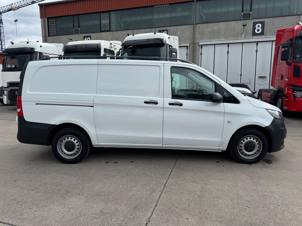 Mercedes-Benz VITO 111 CDI * LANG * KLIMA * SCHIEBETÜR R & L * - Xe van chở khách: hình 4 Mercedes-Benz VITO 111 CDI * LANG * KLIMA * SCHIEBETÜR R & L * - Xe van chở khách: hình 4