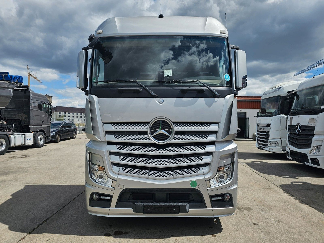 Mercedes-Benz ACTROS 1851 * 2X VORHANDEN * ACC * STANDH. *EUR5 - Xe đầu kéo: hình 2 Mercedes-Benz ACTROS 1851 * 2X VORHANDEN * ACC * STANDH. *EUR5 - Xe đầu kéo: hình 2