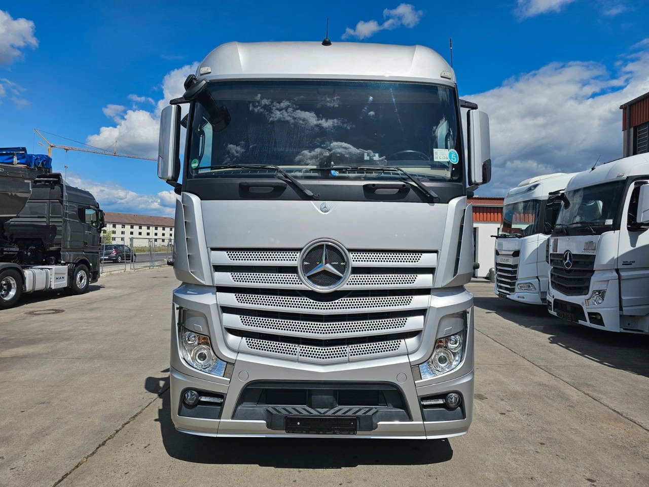 Mercedes-Benz ACTROS 1851 * 2X VORHANDEN * ACC * STANDH. *EUR5 - Xe đầu kéo: hình 2 Mercedes-Benz ACTROS 1851 * 2X VORHANDEN * ACC * STANDH. *EUR5 - Xe đầu kéo: hình 2