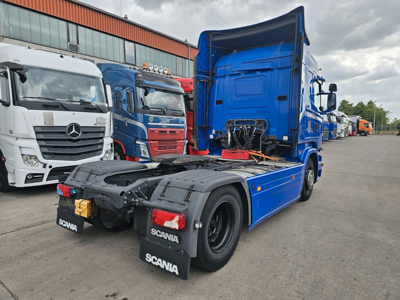 Scania R450 * STREAMLINE * ACC * RETARDER * 2X TANK * - Xe đầu kéo: hình 5 Scania R450 * STREAMLINE * ACC * RETARDER * 2X TANK * - Xe đầu kéo: hình 5