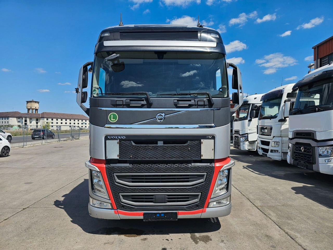 Volvo FH 500 * STANDKLIMA * TEMP * 2X TANK * MOTORBR. - Xe đầu kéo: hình 2 Volvo FH 500 * STANDKLIMA * TEMP * 2X TANK * MOTORBR. - Xe đầu kéo: hình 2