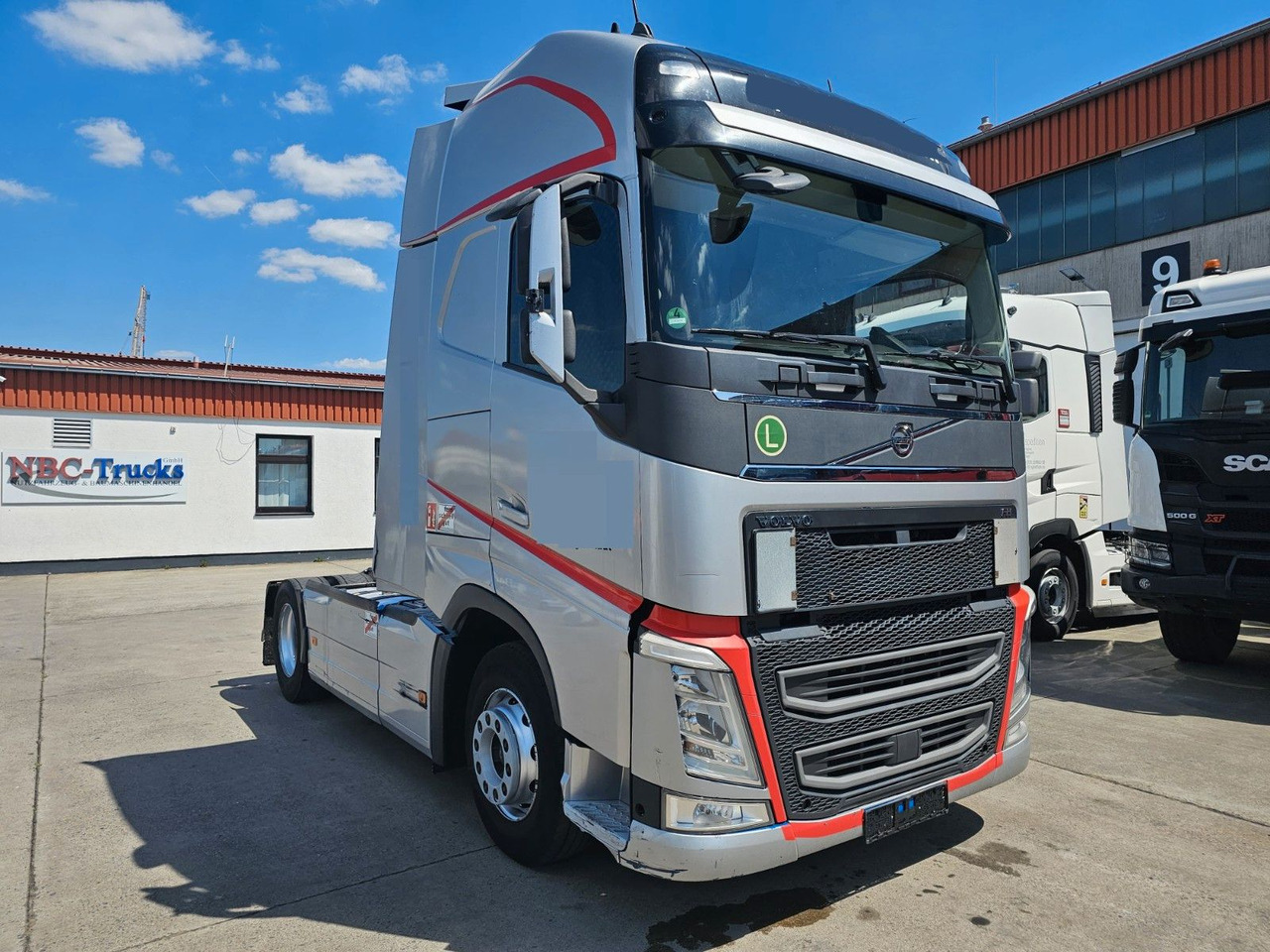 Volvo FH 500 * STANDKLIMA * TEMP * 2X TANK * MOTORBR. - Xe đầu kéo: hình 3 Volvo FH 500 * STANDKLIMA * TEMP * 2X TANK * MOTORBR. - Xe đầu kéo: hình 3