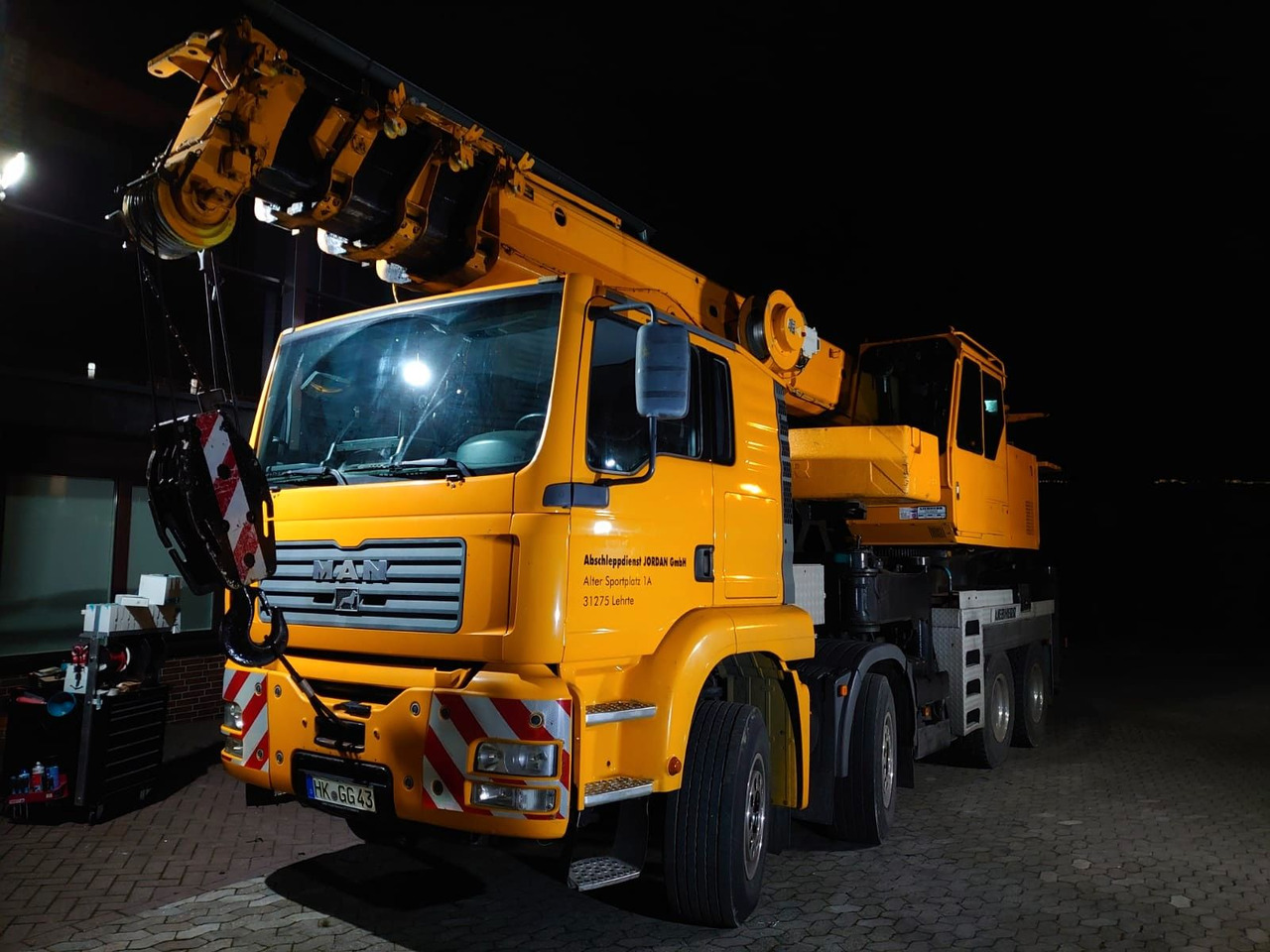 MAN Liebherr LTF 1030-1035-1040 Motor neu - Xe cẩu tự hành: hình 1 MAN Liebherr LTF 1030-1035-1040 Motor neu - Xe cẩu tự hành: hình 1