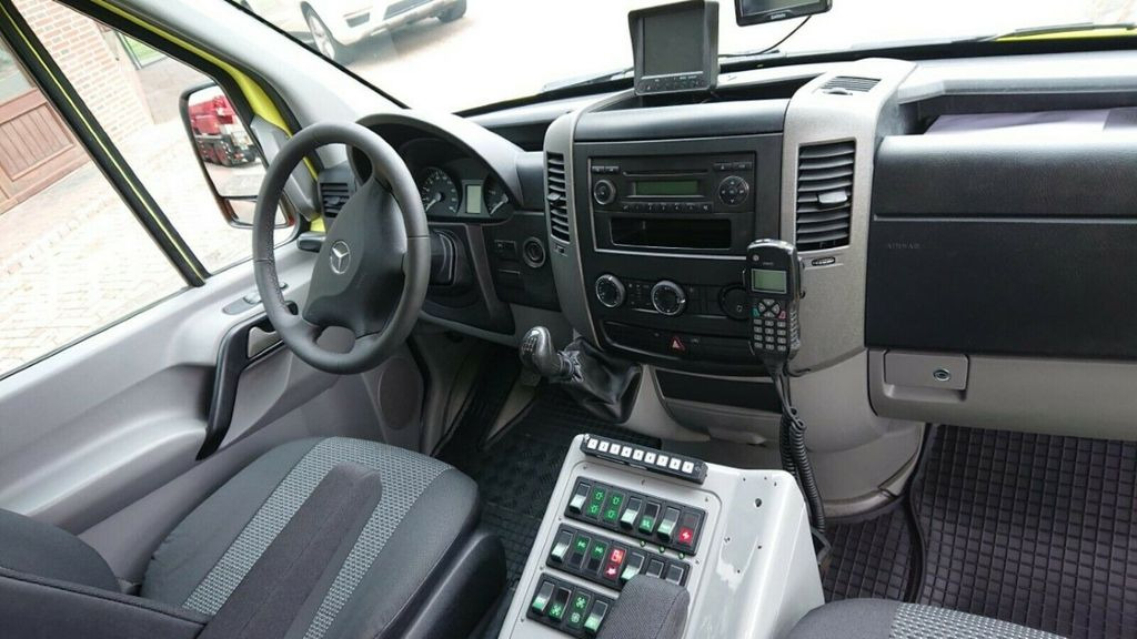 Xe cứu thương Mercedes-Benz Sprinter 516 CDI  4x4 WAS Koffer // Garantie //: hình 10