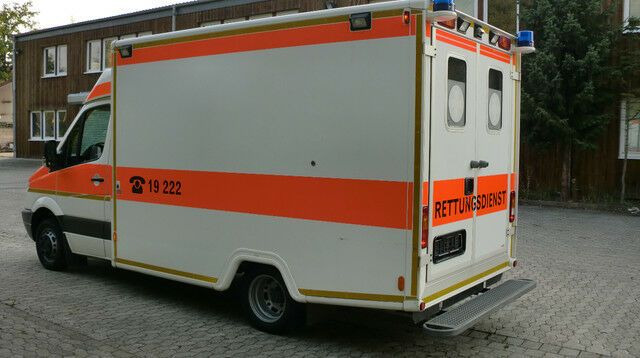 Mercedes-Benz Sprinter 516 CDI /on Stock / Mercedes-Benz Sprinter 516 CDI /on Stock / - Xe cứu thương: hình 5 Mercedes-Benz Sprinter 516 CDI /on Stock / Mercedes-Benz Sprinter 516 CDI /on Stock / - Xe cứu thương: hình 5