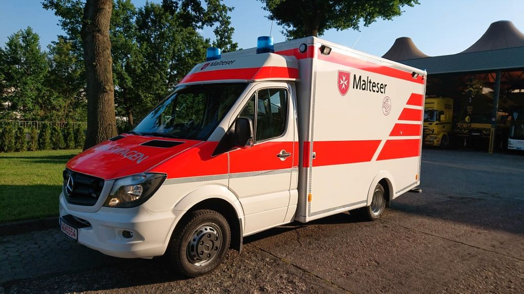 Mercedes-Benz Sprinter 519 / ATM 0km 4x on Stock Mercedes-Benz Sprinter 519 / ATM 0km 4x on Stock - Xe cứu thương: hình 1 Mercedes-Benz Sprinter 519 / ATM 0km 4x on Stock Mercedes-Benz Sprinter 519 / ATM 0km 4x on Stock - Xe cứu thương: hình 1