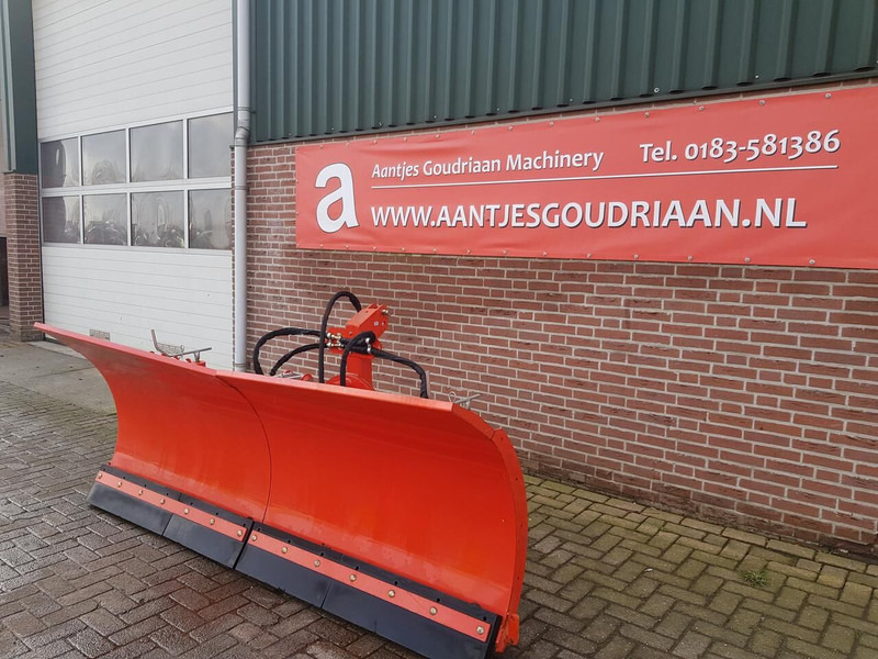 Boxer agri PU 2600 - Cày tuyết: hình 3 Boxer agri PU 2600 - Cày tuyết: hình 3