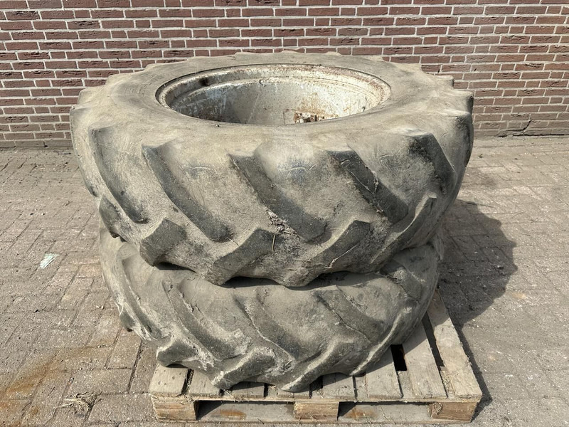 Goodyear banden 14.9 R28 - Gebruikt - Lốp và vành: hình 2 Goodyear banden 14.9 R28 - Gebruikt - Lốp và vành: hình 2